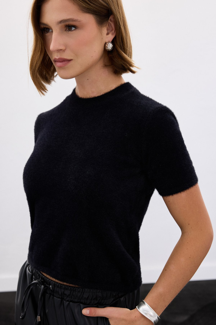 Sakallı Kısa Kol Triko - Siyah