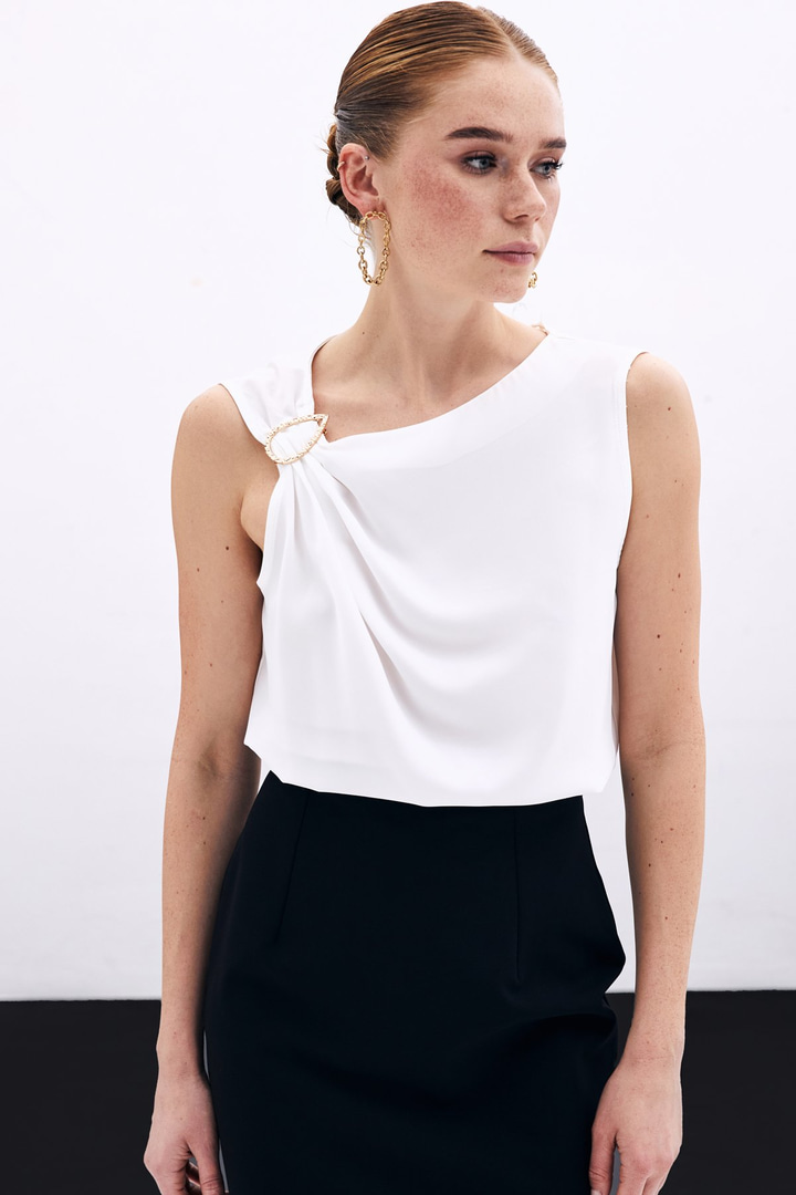 Tek Omuz Detaylı Bluz - Ekru