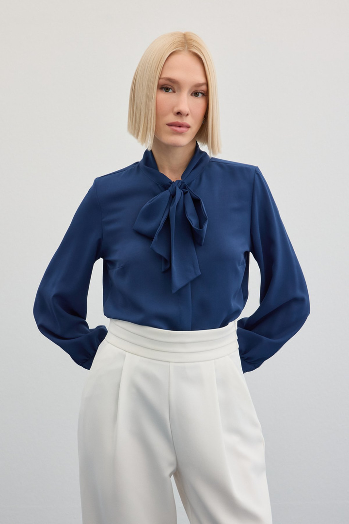 Yakası Bağlamalı Düz Gömlek - İndigo