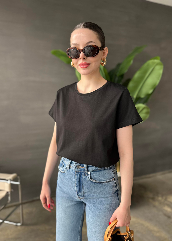 Basic Tshirt SİYAH