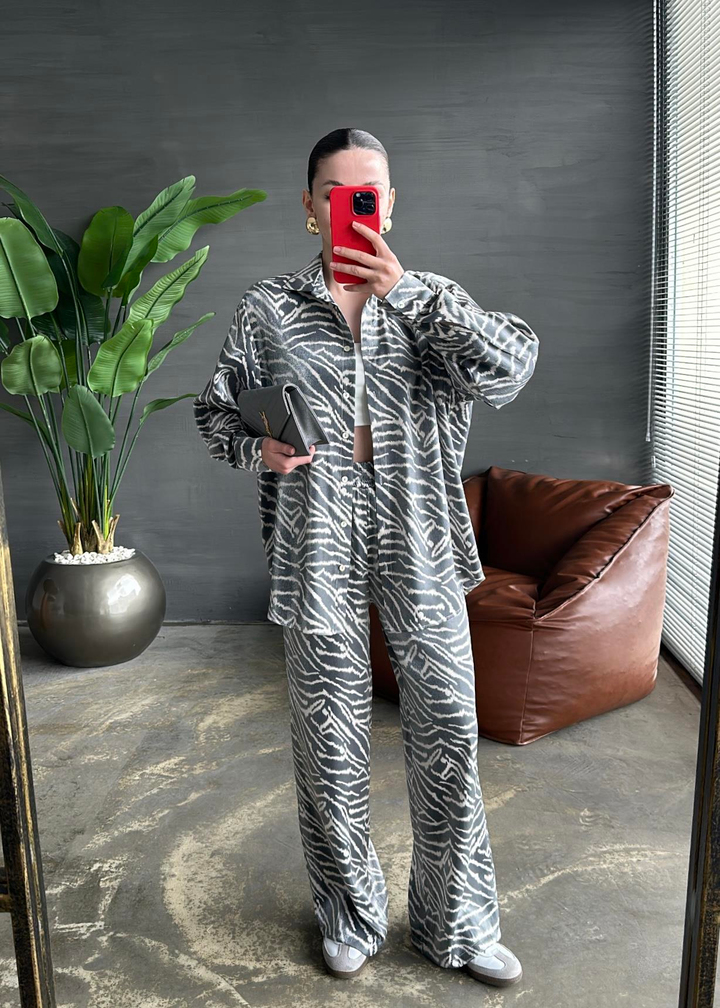 Jakarlı Zebra Takım GRİ