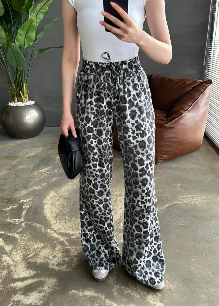 Leopar Desenli Dökümlü Pantolon GRİ