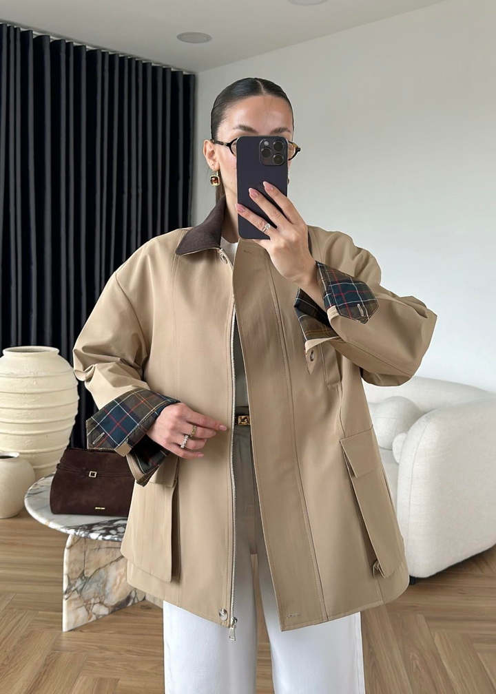 Torba Cepli Ekose Detaylı Ceket BEJ