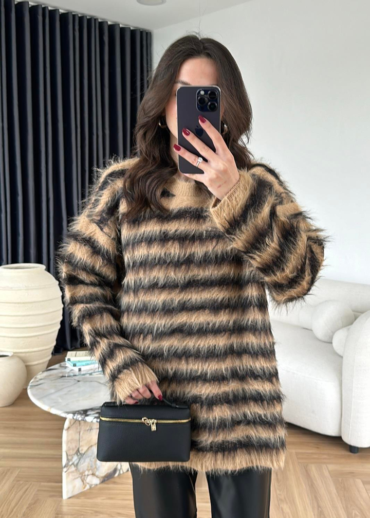 Zebra Desen Tüylü Kazak CAMEL