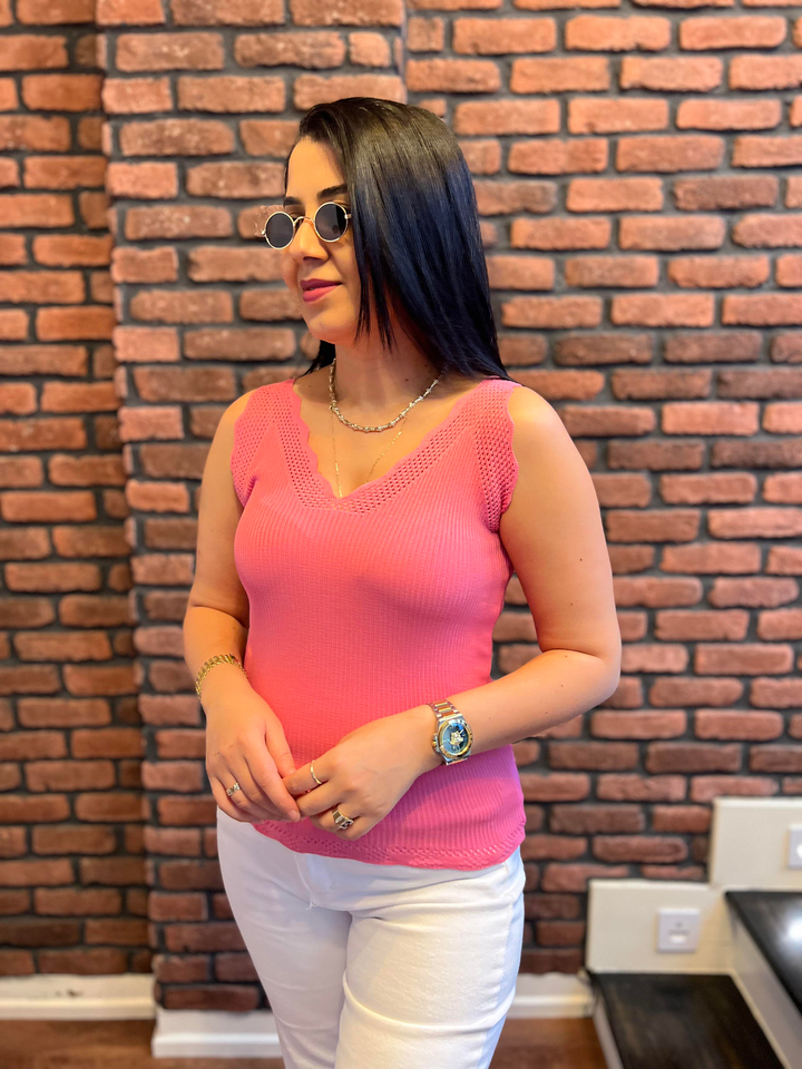 Merdiven Yaka Güpürlü Bluz Pembe