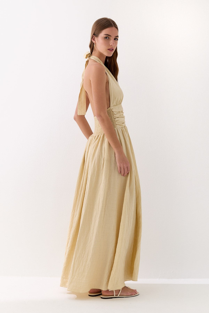 Halter Yaka Drapeli Elbise Bej