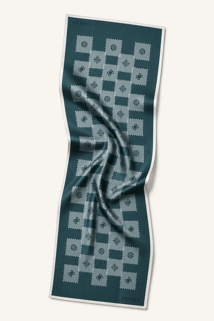 Guess Kareli Pattern