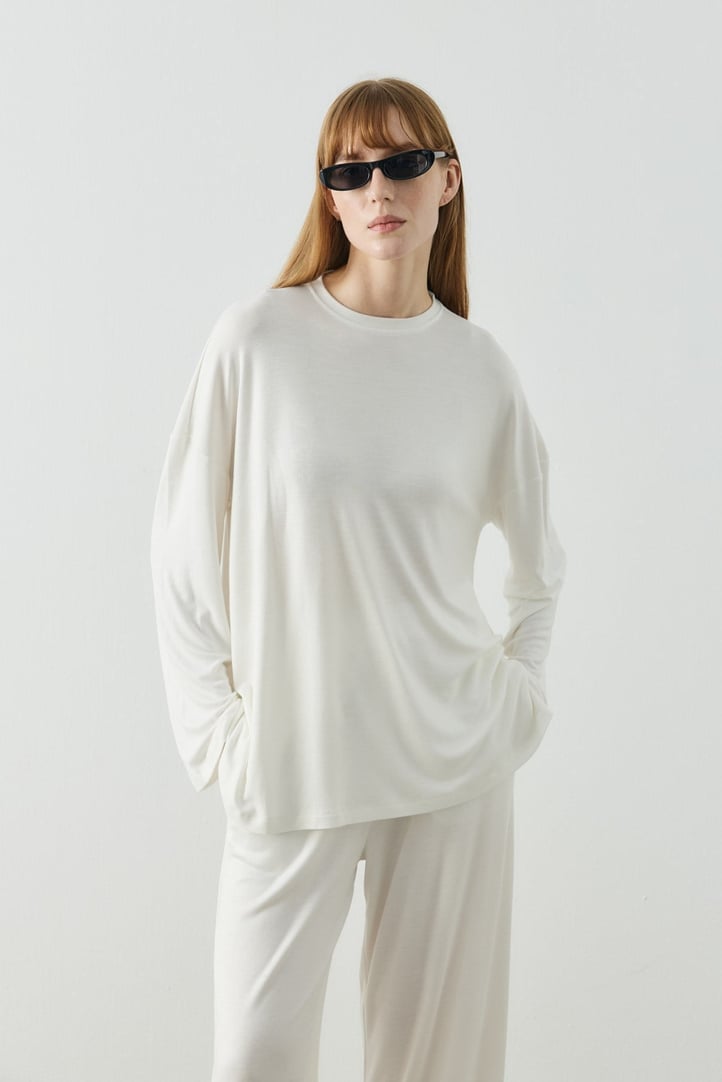 Beyaz Oversize Uzun Kol Basic Body