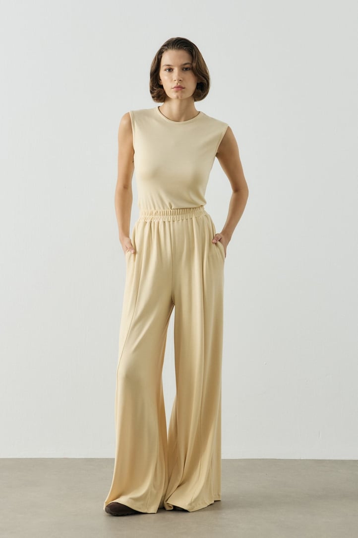 Sarı Basic Bol Paça Dökümlü Pantolon