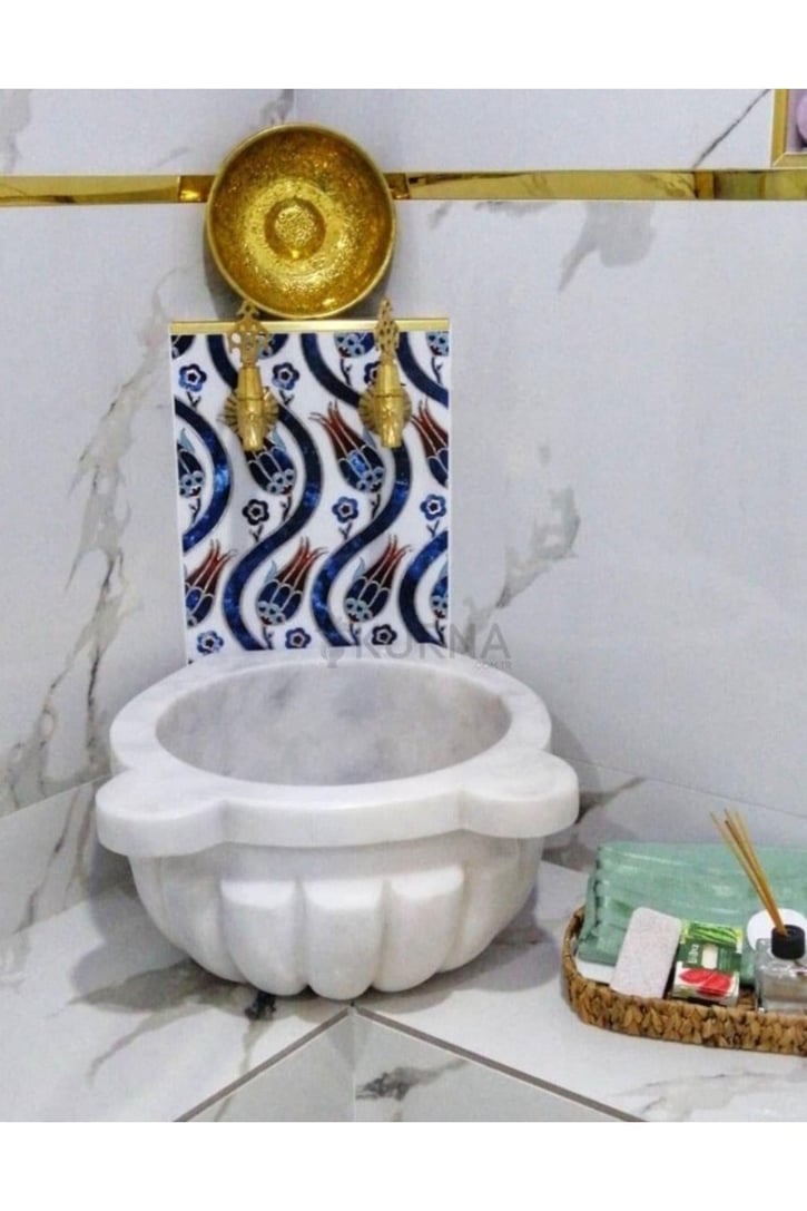 Hamam Kurnası ve Lavabo