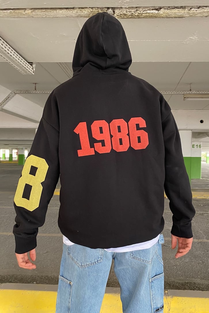 1986 BASKILI OVERSIZE HOODIE