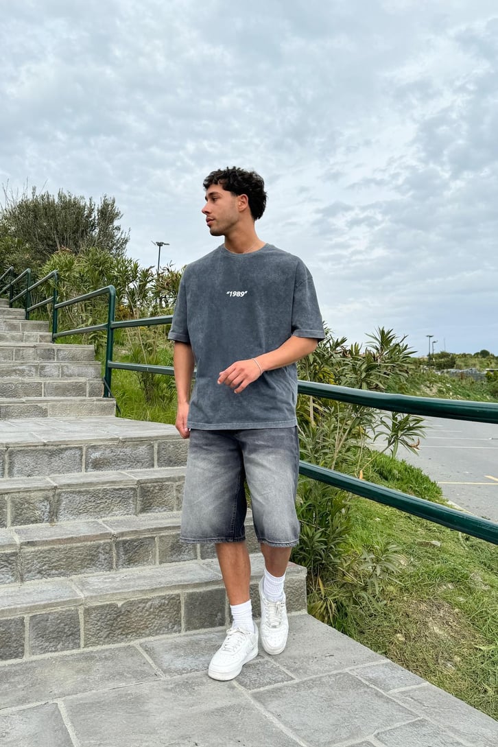 1989 Baskılı Acid Wash Oversize Tişört