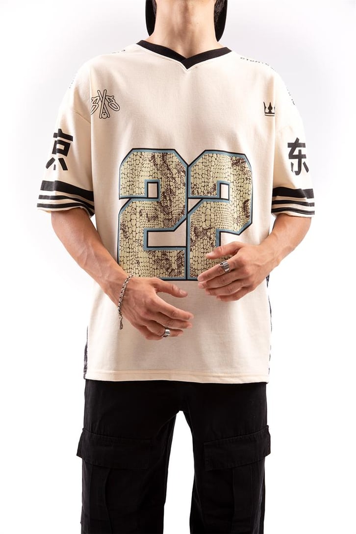 22 Baskılı Krem Oversize Tişört