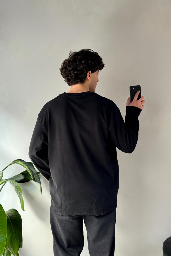 3D Minimalist Baskılı Uzun Kollu Tişört