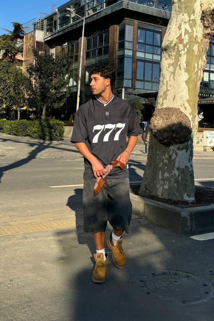 777 Chance V Yaka Oversize  Forma