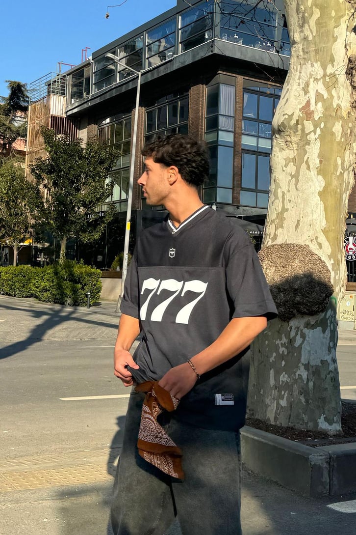 777 Chance V Yaka Oversize  Forma