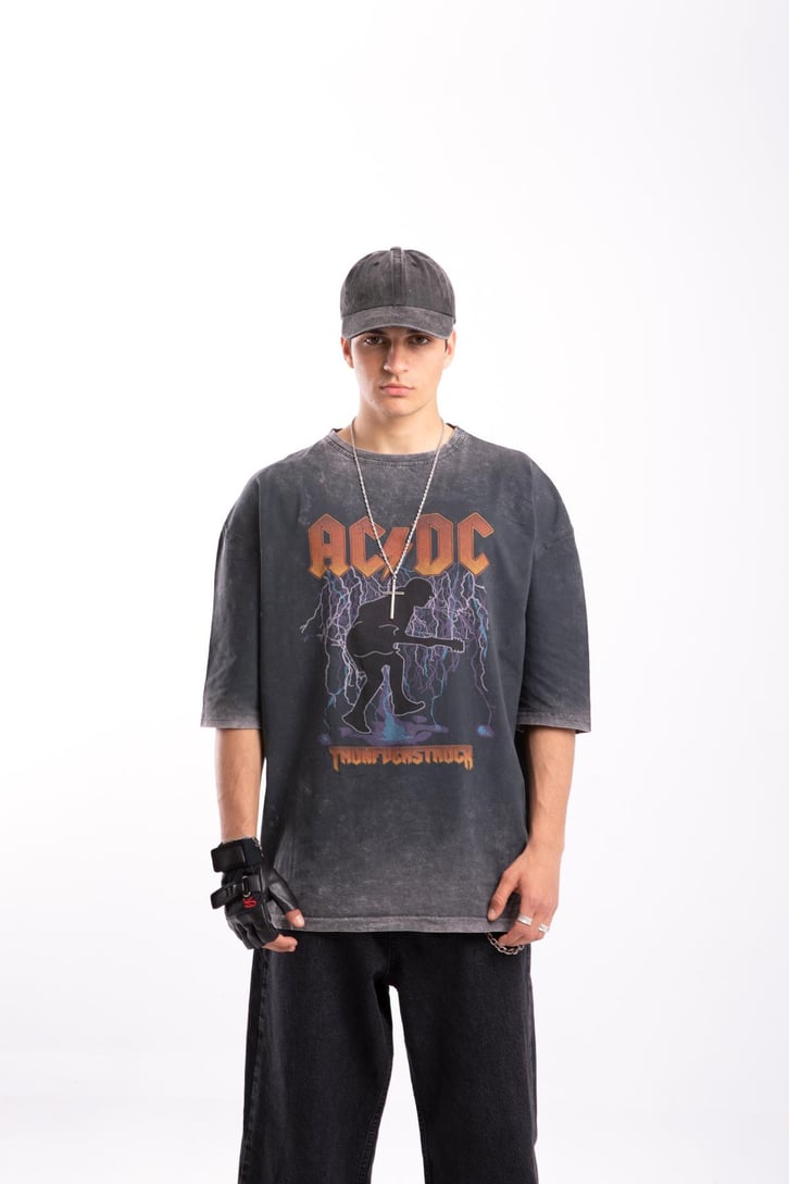 AC-DC Baskılı Acid Wash Oversize Tshirt