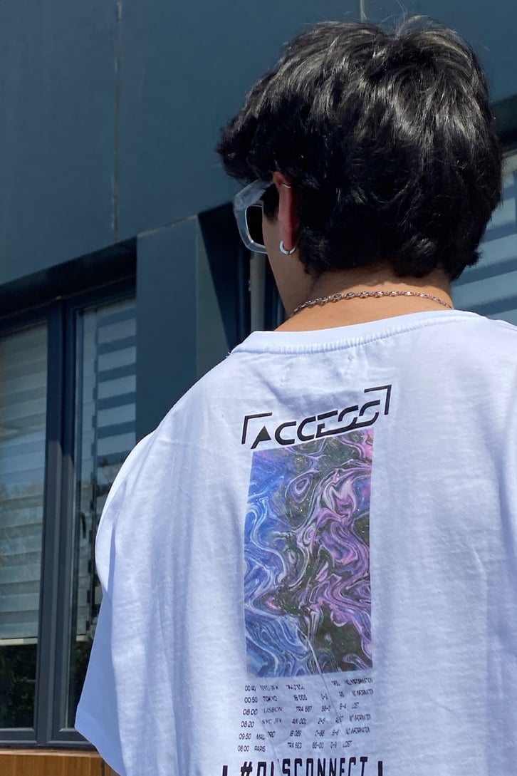 Access Baskılı Beyaz Oversize Tshirt