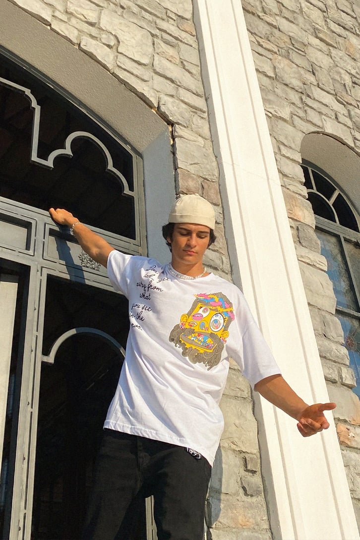 Acid Face Baskılı Beyaz Oversize Tshirt