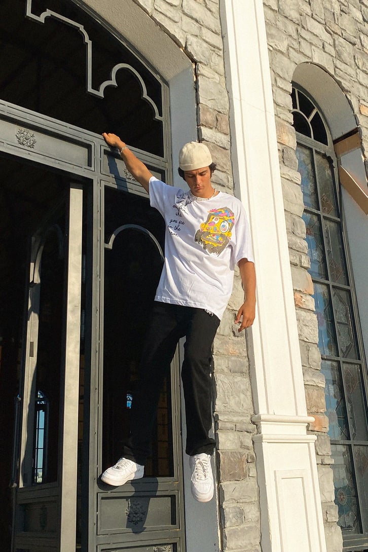 Acid Face Baskılı Beyaz Oversize Tshirt
