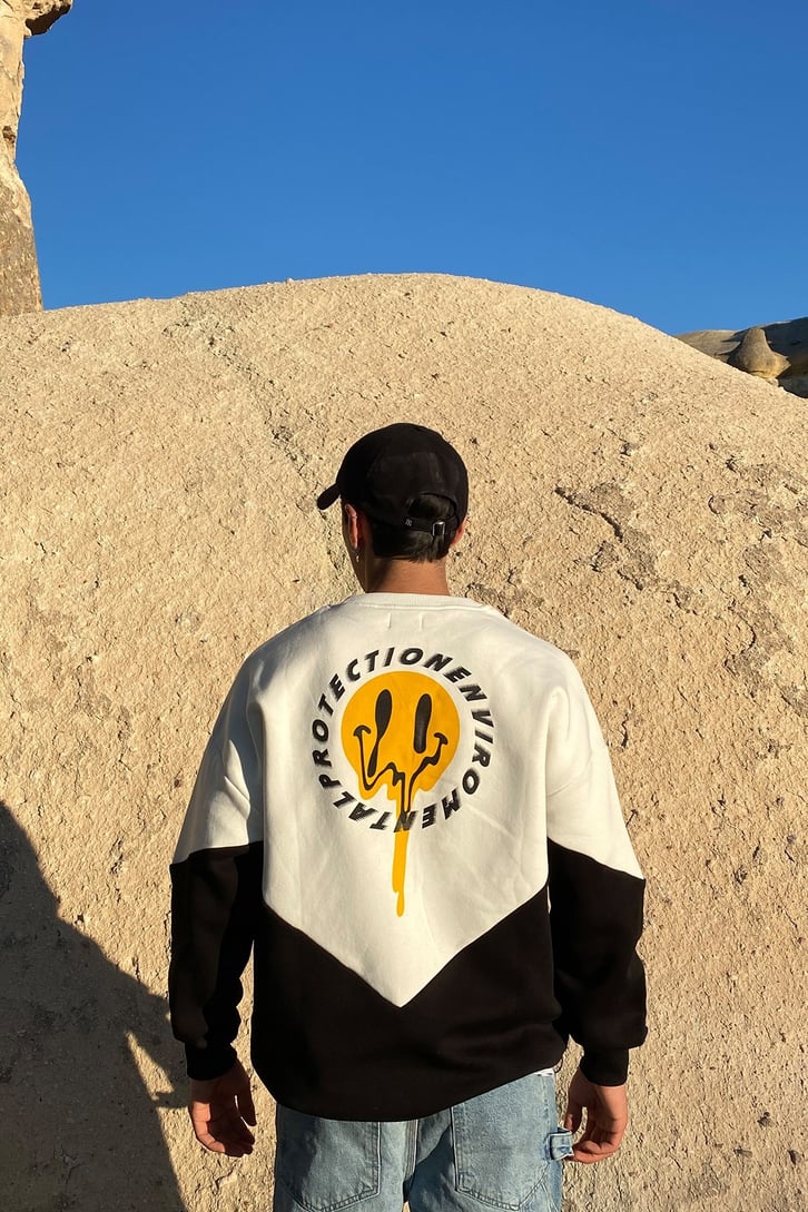 ACID SMILE COLOR BLOCK SWEATSHIRT