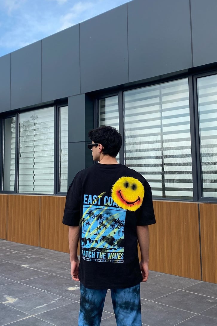 Acid Smile East Coast Oversize Printed Tee