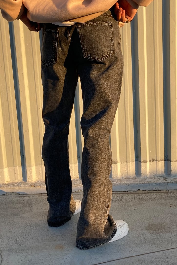 Acid Wash Anthracite Spandex Jeans