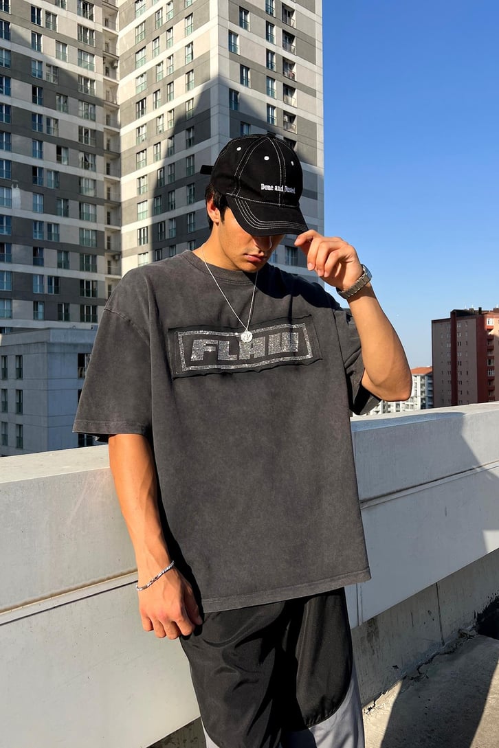 Acid Wash Flaw Taş İşlemeli Oversize Tişört