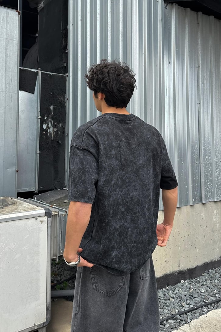 Acid Wash Studıo Revival Oversize Tişört
