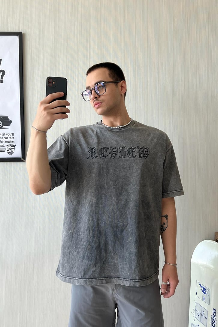 Acid Washed Etiket Detaylı Oversize Tişört