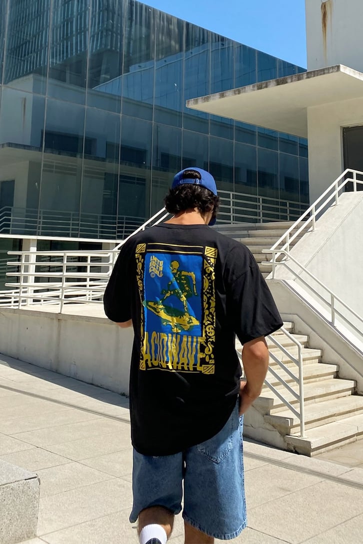 Acid Wave Sırt Baskılı Siyah Oversize Tshirt