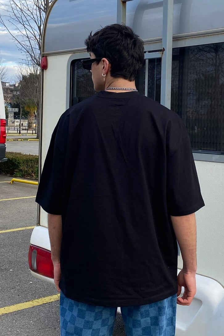 Actual Printed Siyah Oversize Tshirt