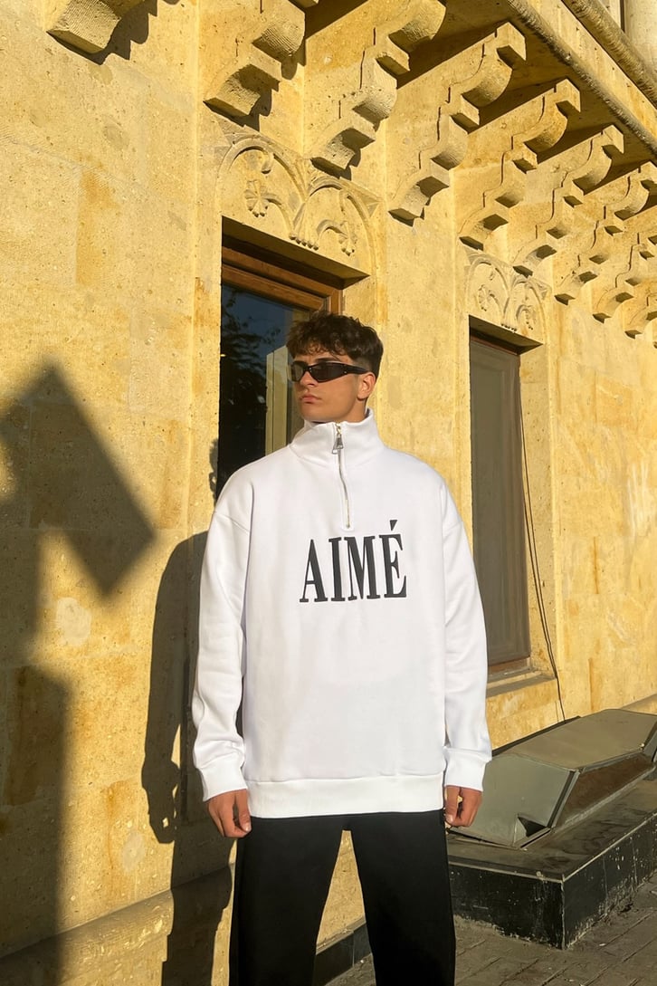 Aime Nakışlı Half-Zip Beyaz Sweatshirt