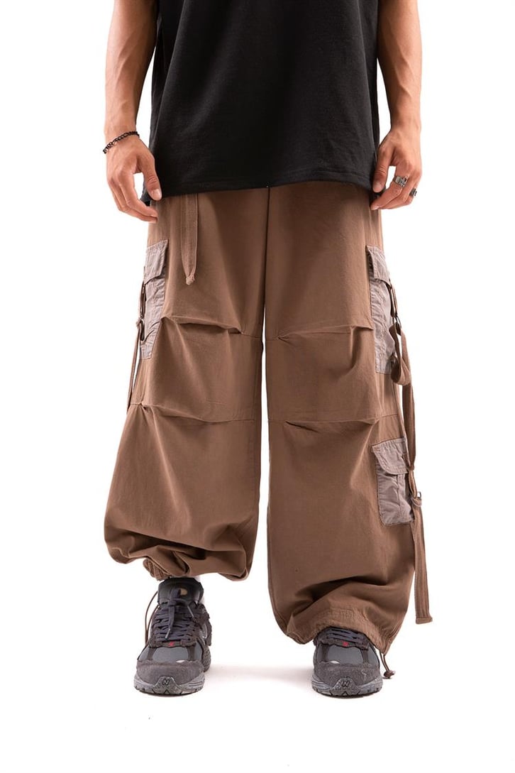 Aksesuar Detaylı Haki Baggy Paraşüt Pantolon