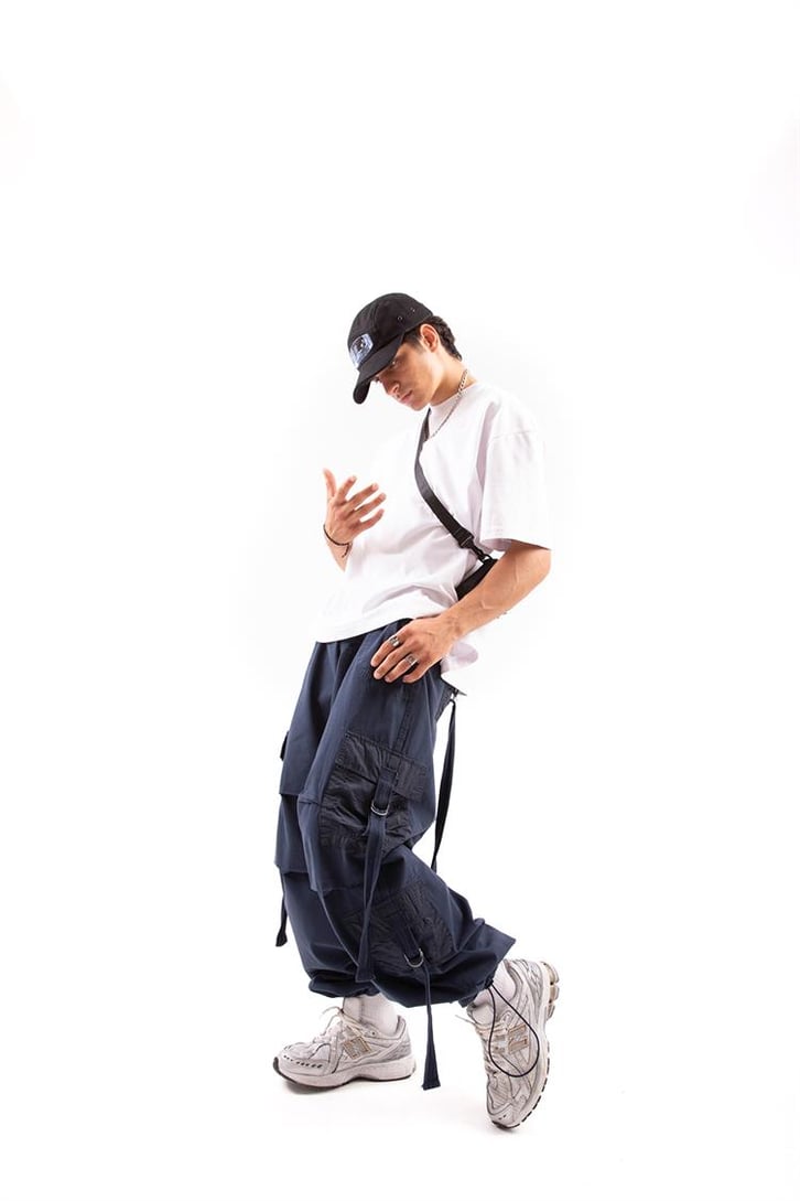 Aksesuar Detaylı Haki Baggy Paraşüt Pantolon