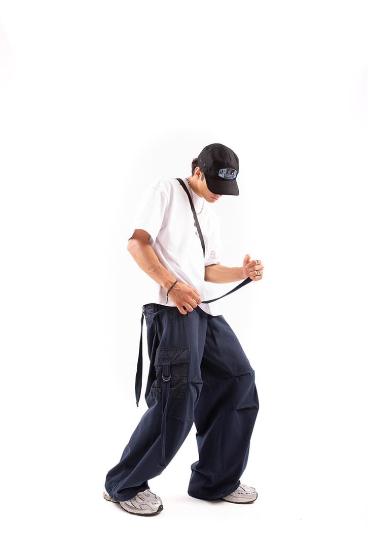 Aksesuar Detaylı Haki Baggy Paraşüt Pantolon