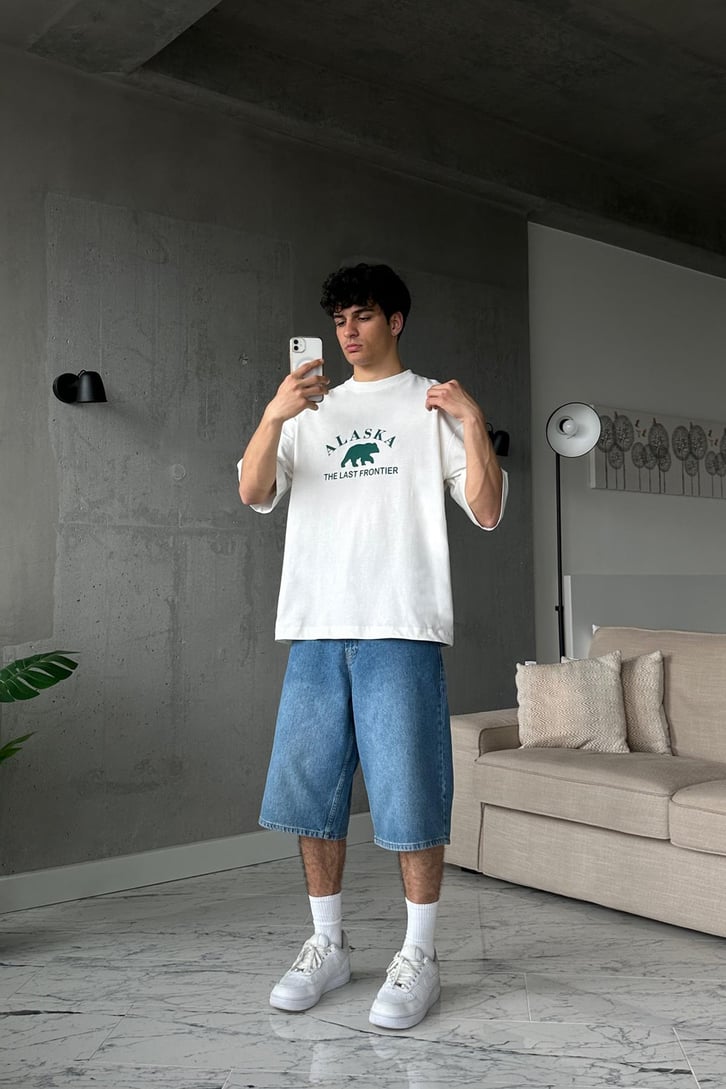 Alaska Baskılı Beyaz Oversize Tişört