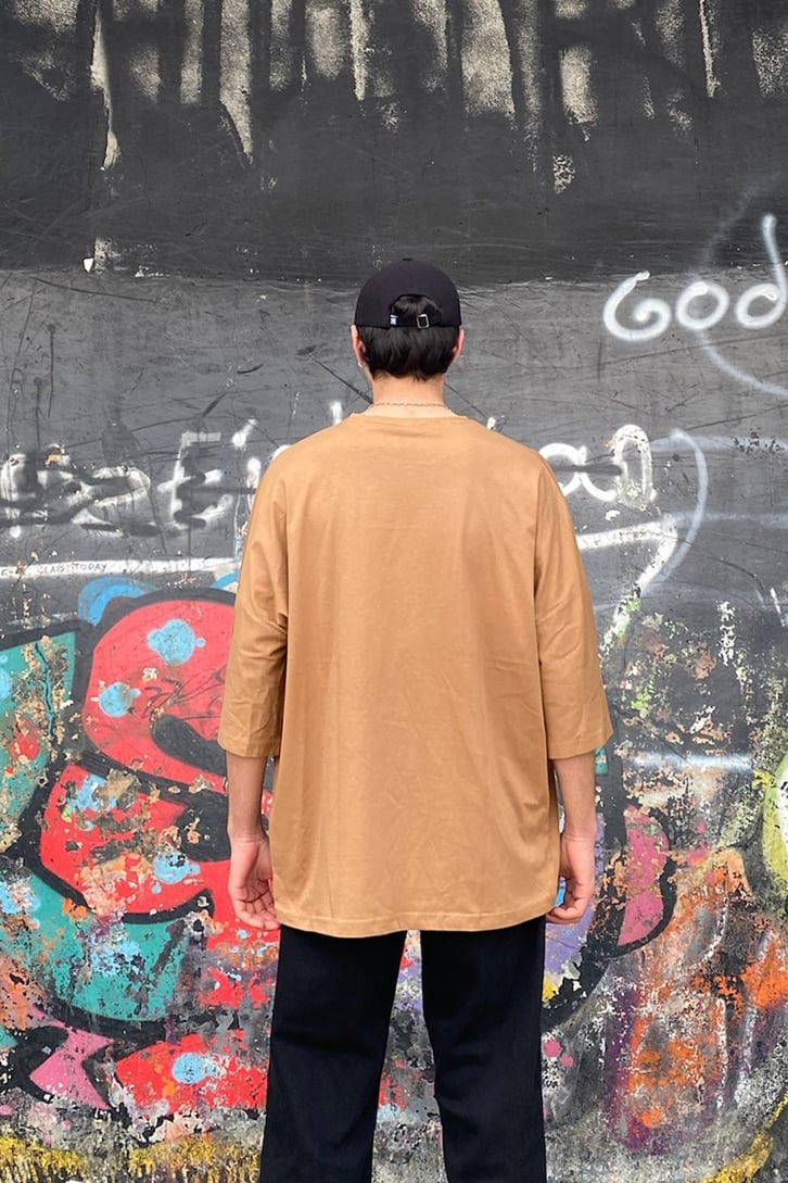 All Language Oversize Brown Tshirt