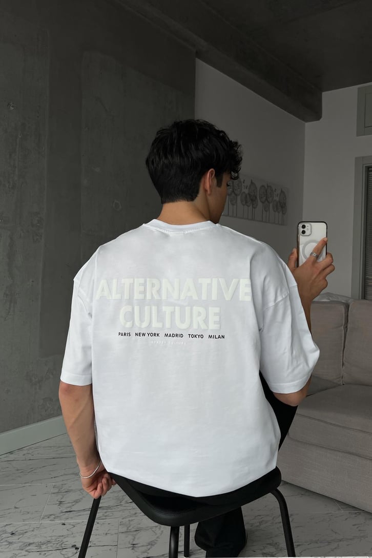 Alternative Baskılı Beyaz Oversize Tişört