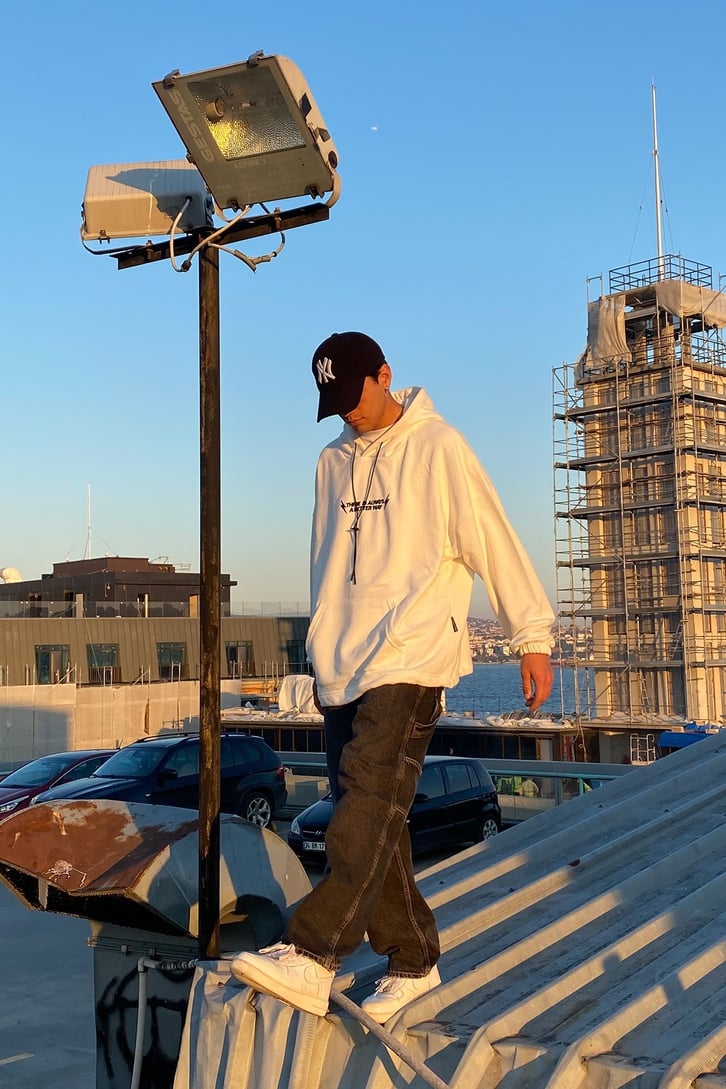 ALWAYS A BETTER DAY BASKILI OVERSIZE HOODIE