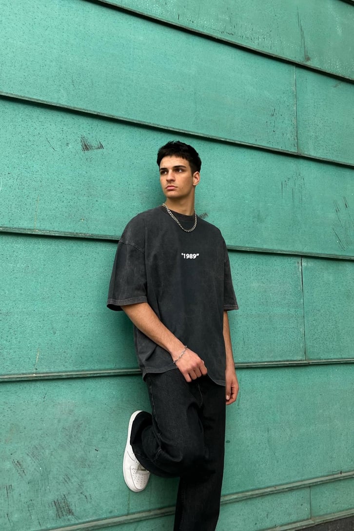 Always Foward Acid Wash Oversize Tshirt