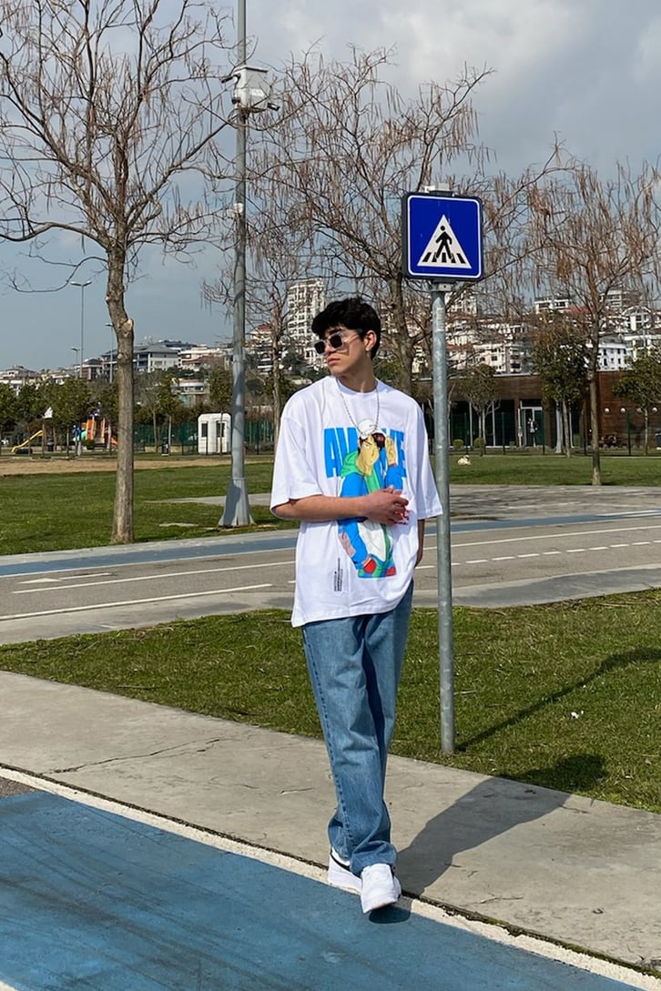 Anime Printed Oversize Beyaz Tshirt