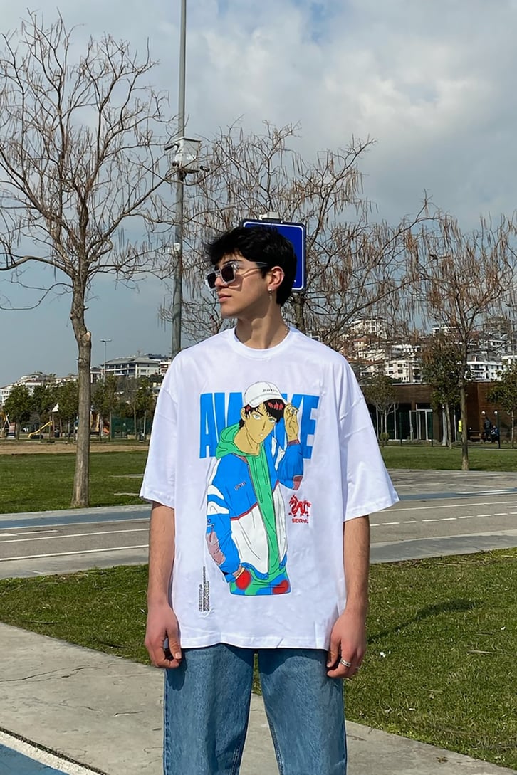 Anime Printed Oversize Beyaz Tshirt