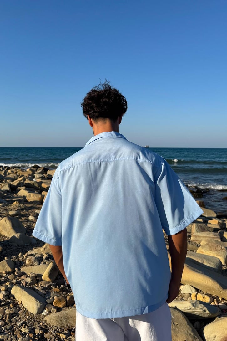 Apaş Yaka Oversize Kısa Kol Gömlek