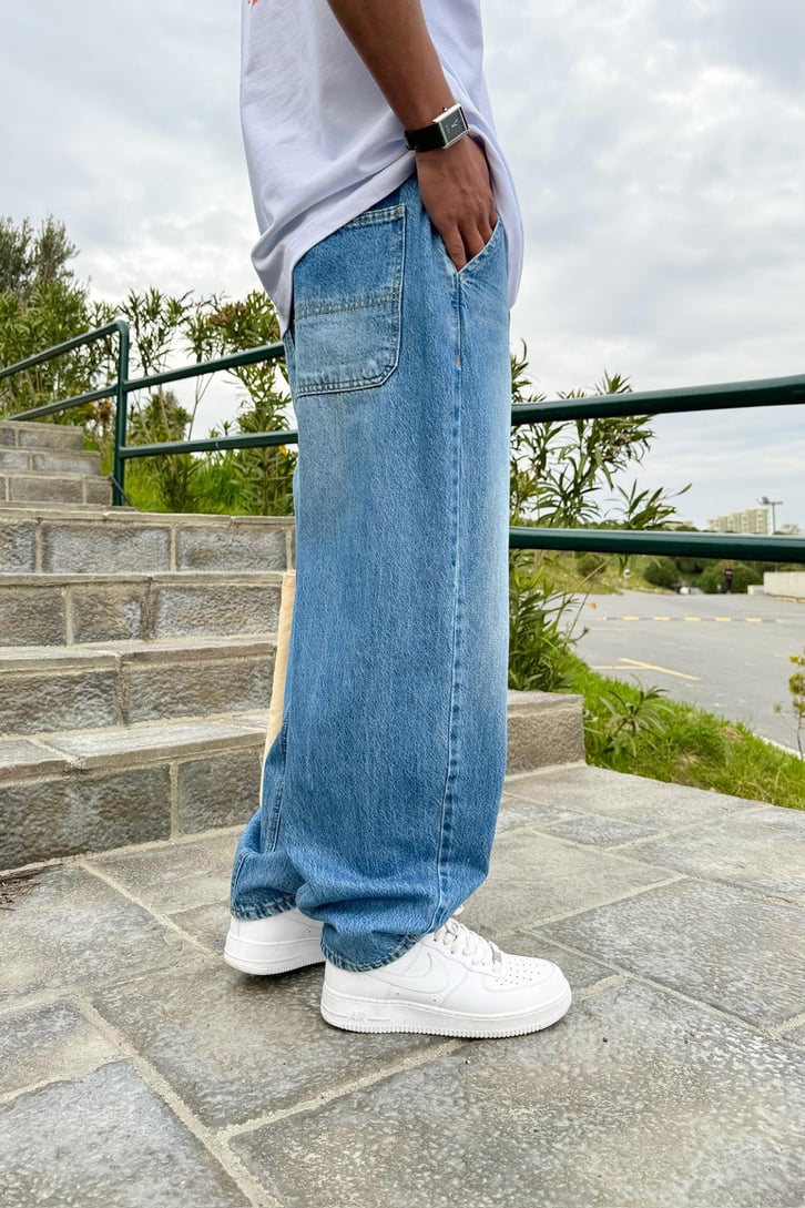 Arka Kemer Detaylı Baggy Jean