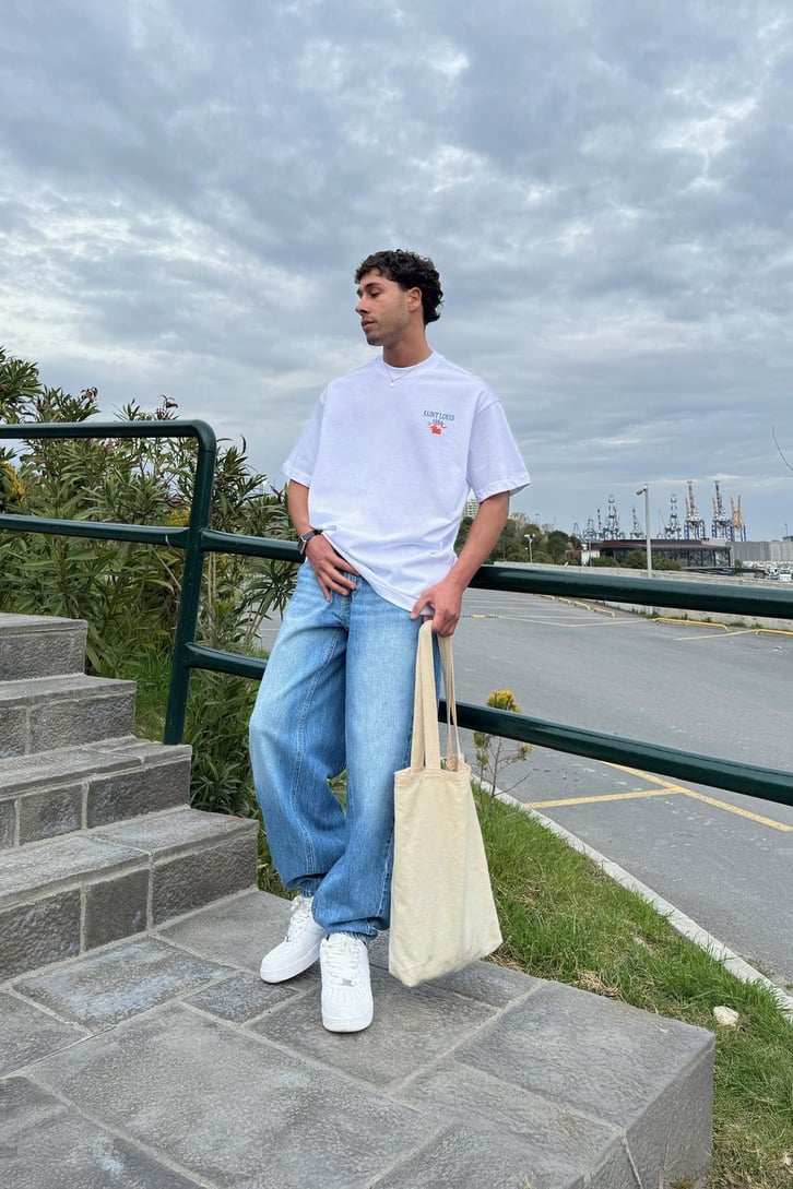 Arka Kemer Detaylı Baggy Jean