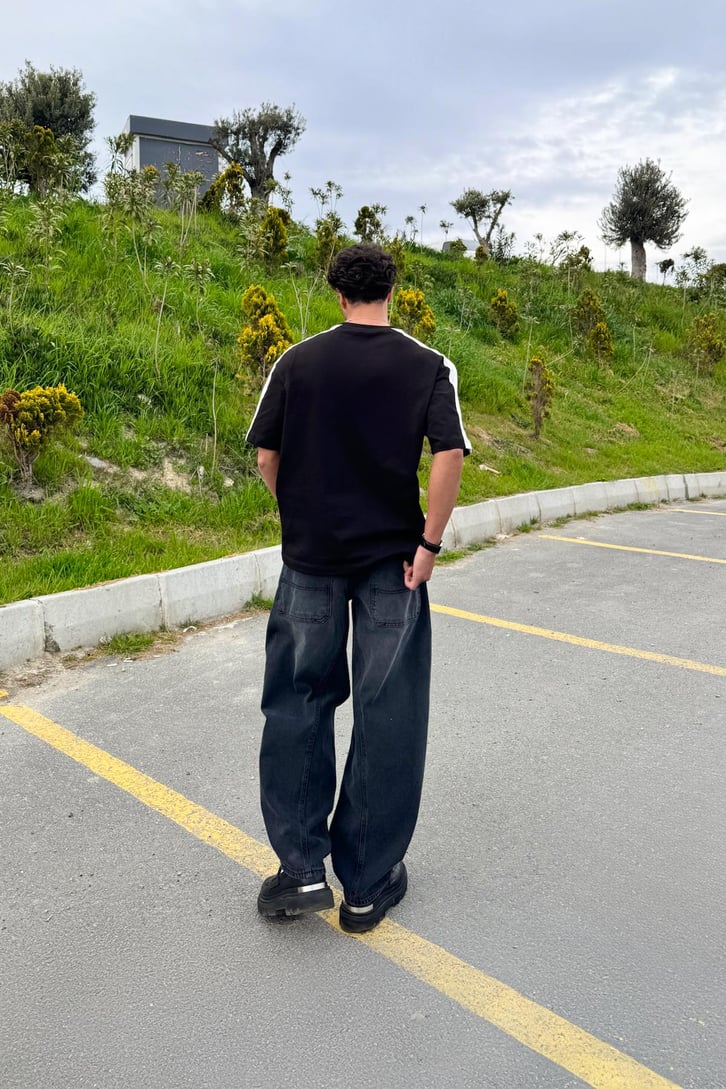 Arka Kemer Detaylı Baggy Jean