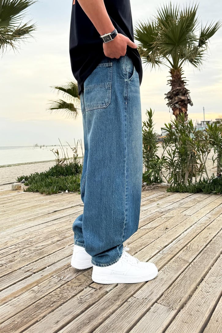 Arka Kemer Detaylı Baggy Jean
