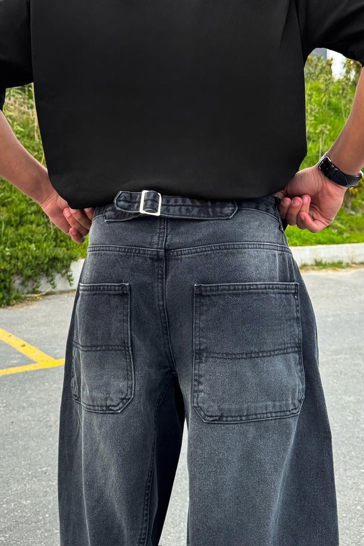 Arka Kemer Detaylı Baggy Jean