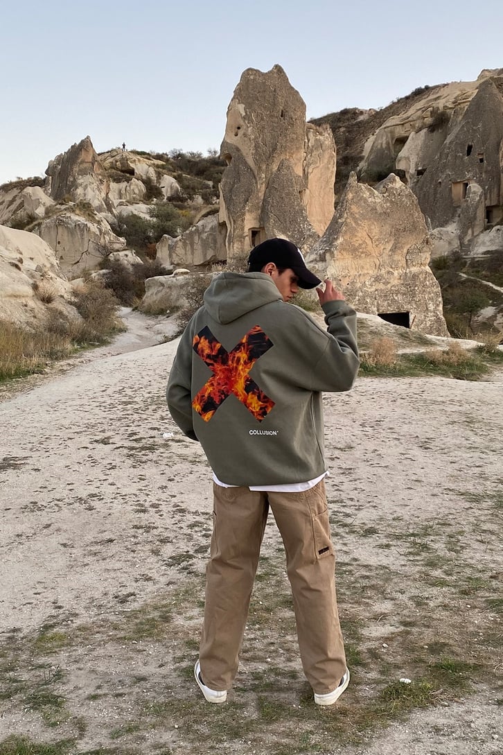 ARKASI ALEV BASKILI OVERSIZE HOODIE